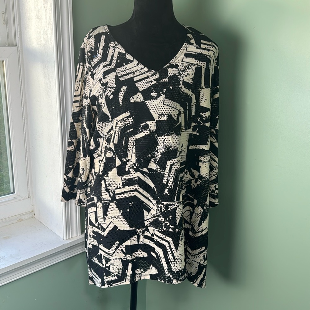 NWT JM collection, abstract, asymmetrical top 1X